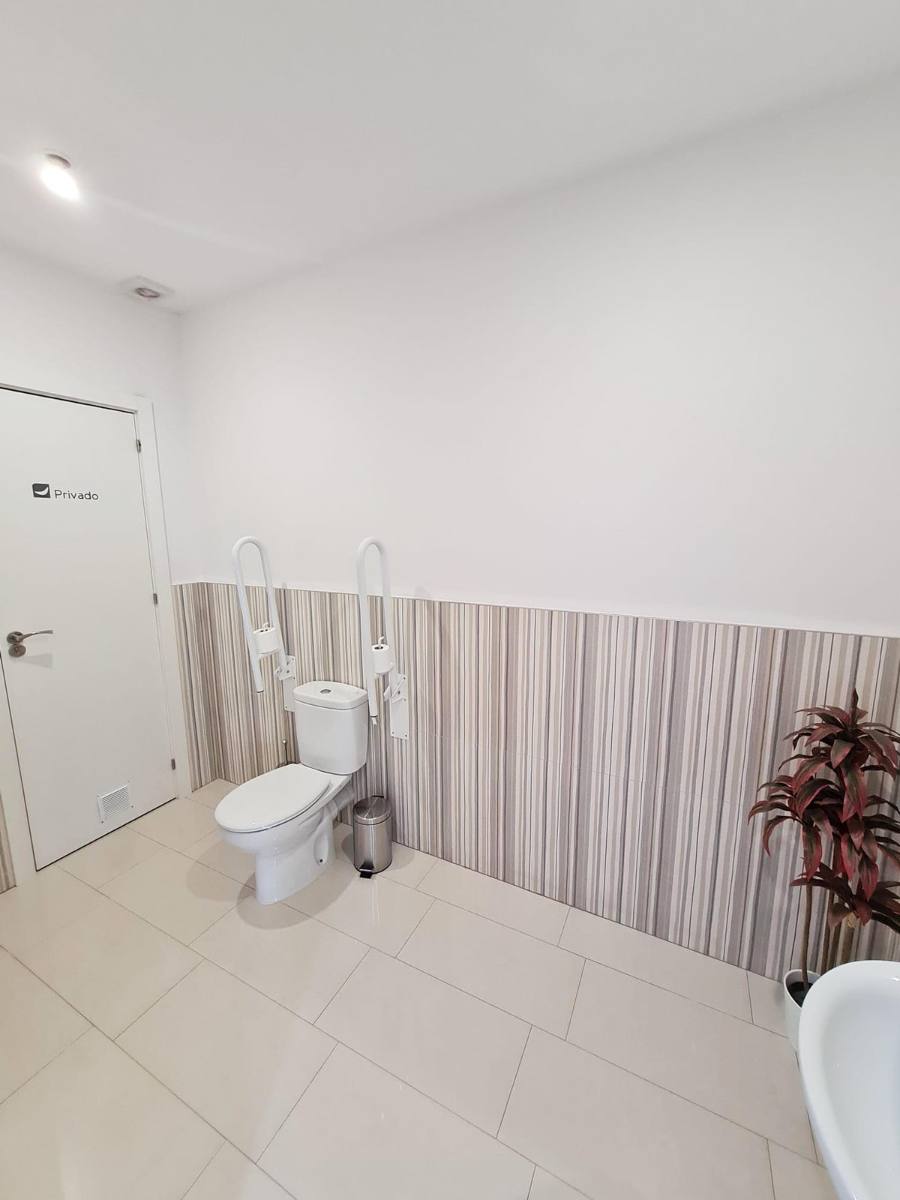 Sala de espera de la Clínica Dental Dentina en Aluche