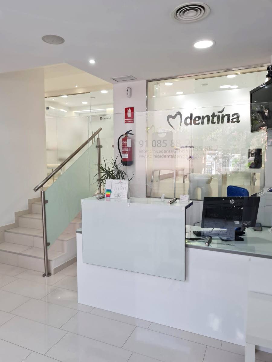 Recepción de la Clínica Dental Dentina